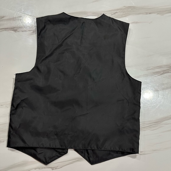 Boys dress suit - Picture 3 of 5